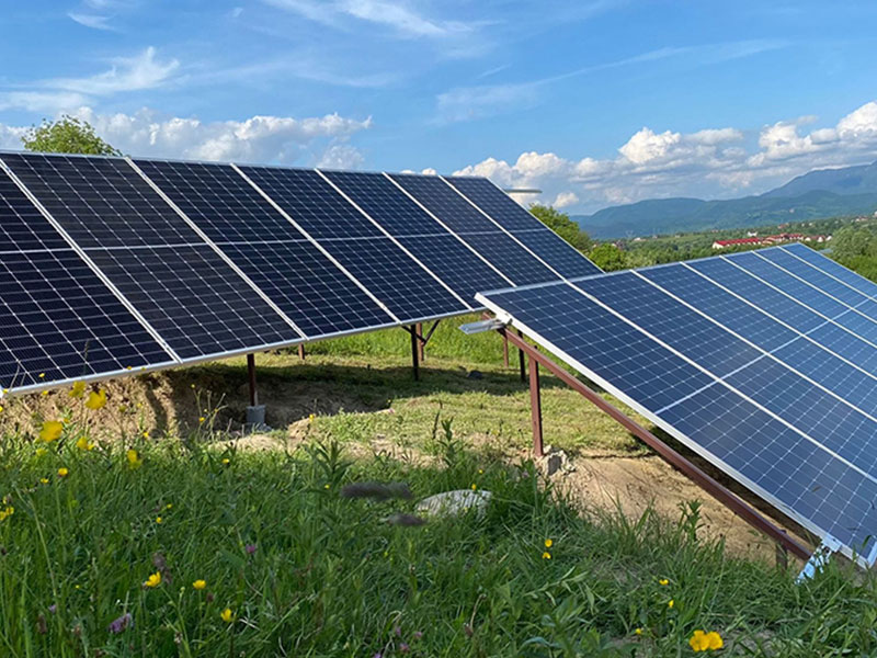 Солнечные панели мощностью 550 Вт для наземного проекта