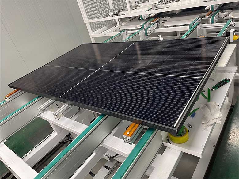 Full black 410W solar module