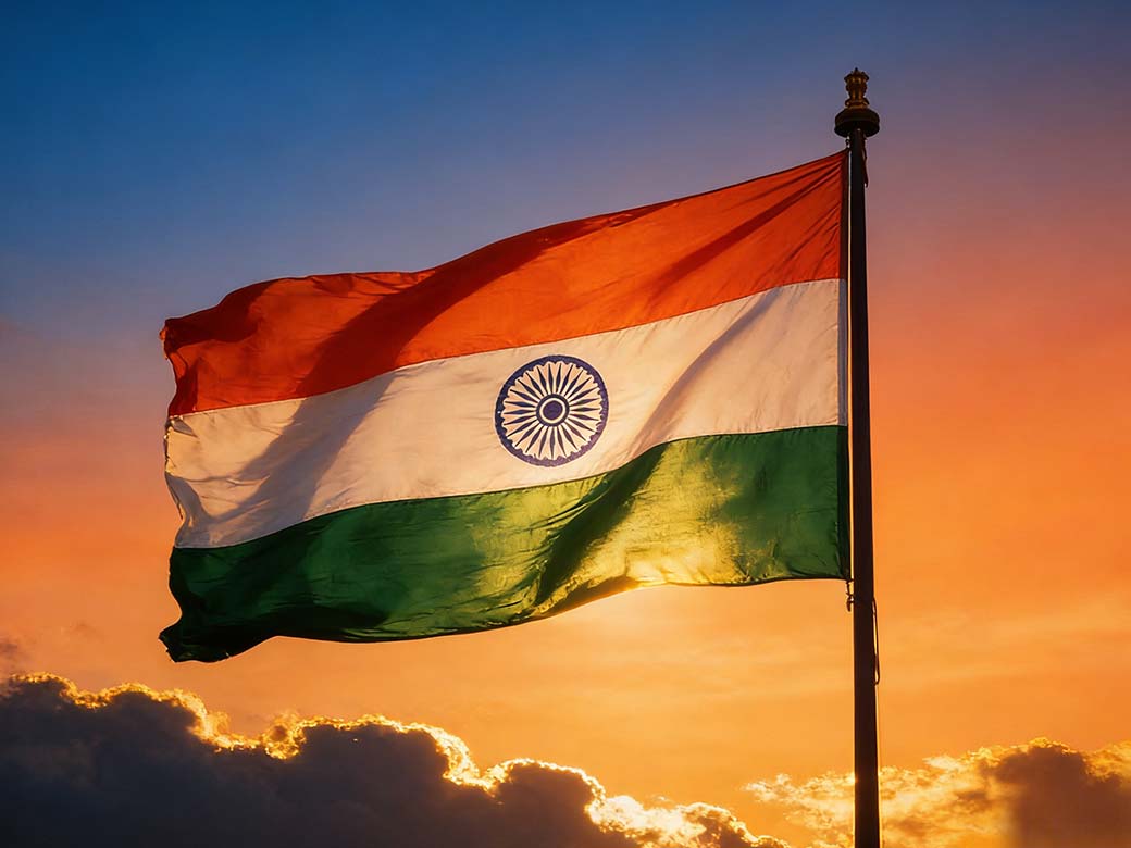 Солнечная революция в Индии: как программа PLI и компания SpolarPV обеспечивают устойчивое будущее.